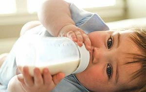 صورة: تأثير حساسية حليب البقر على نمو الطفل