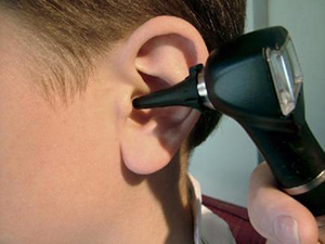 صورة: التهاب الأذن الوسطى عند الأطفال