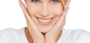 صورة: تمارين تسمين الوجه وطرق طبيعية للحصول على خدود ممتلئة