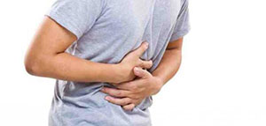 صورة: آلام المعدة و علاج آلام المعدة و مراجعة الطبيب