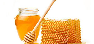 صورة: المر والعسل و فوائد شراب المر مع العسل