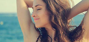 صورة: رائحة العرق الكريهة و وصفات لإزالة رائحة العرق الكريهة