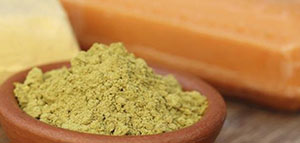 صورة: الحلبة و فوائد الحلبة المطحونة للوجه