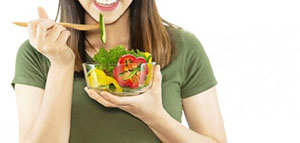 صورة: هل من الصحيح تناول مكملات لتخليص الجسم من السموم