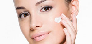 صورة: حبوب الوجه و وصفات لإزالة الحبوب من الوجه نهائيا