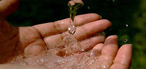 ماء زمزم صورة: ماء زمزم