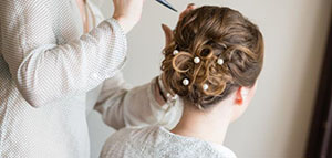 صورة: أبسط تسريحات الشعر