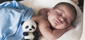 صورة: عدد ساعات نوم الطفل بعمر 4 شهور على الرغم من اختلاف عدد ساعات النوم التي يحتاجها