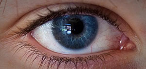 صورة: ما هي أعراض بعد النظر و كيف يمكن التأكد من الإصابة ببعد النظر