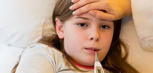 صورة: أعراض الحمى لدى البالغين و أعراض الحمى لدى الأطفال